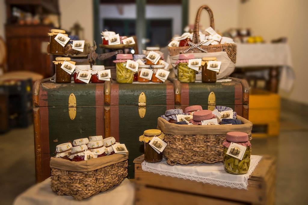 Agriturismo Arte Contadina Fiorenzuola dʼArda Екстериор снимка